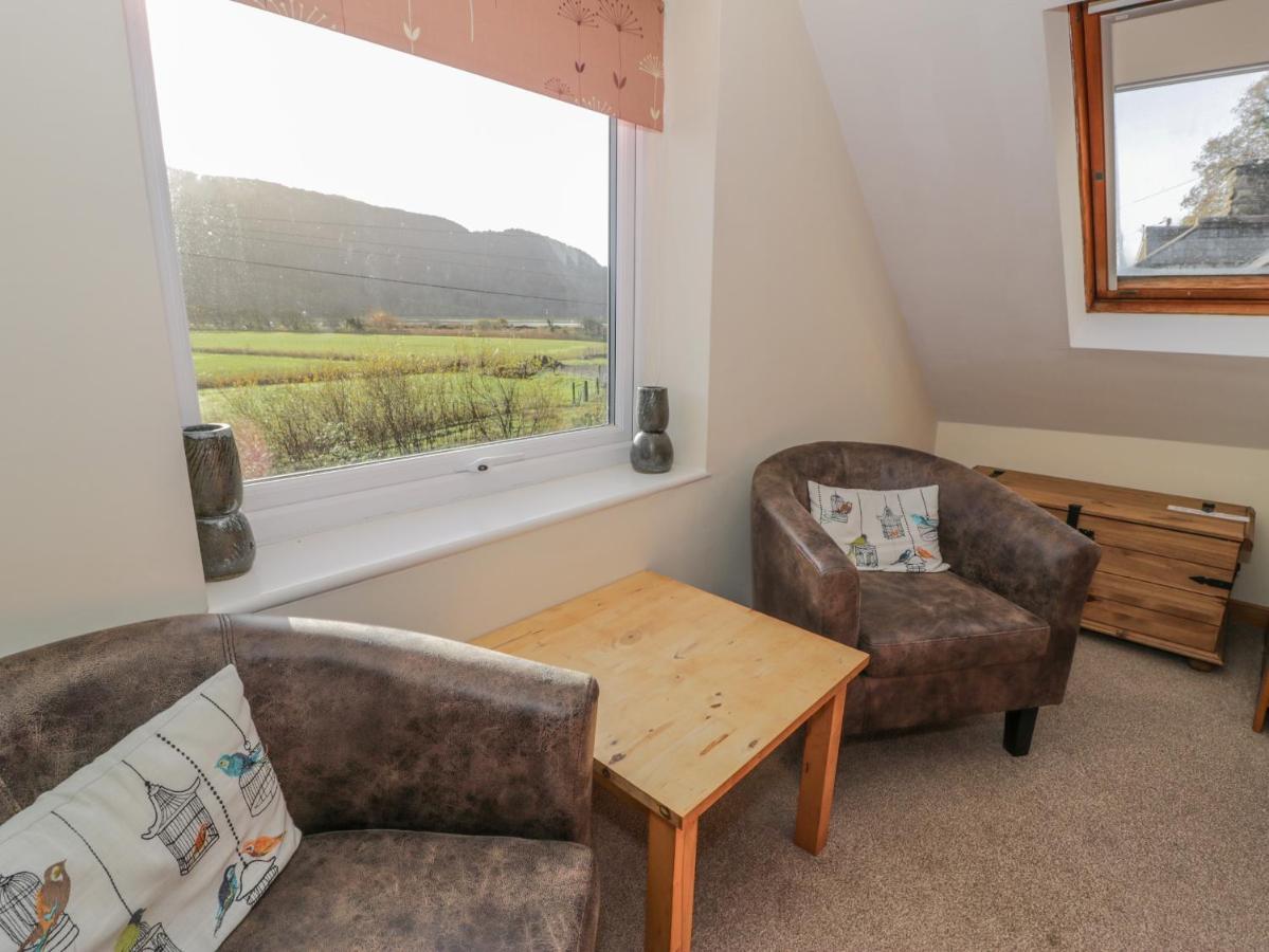 Bryn Melyn Artist'S Cottage Llanelltyd ภายนอก รูปภาพ