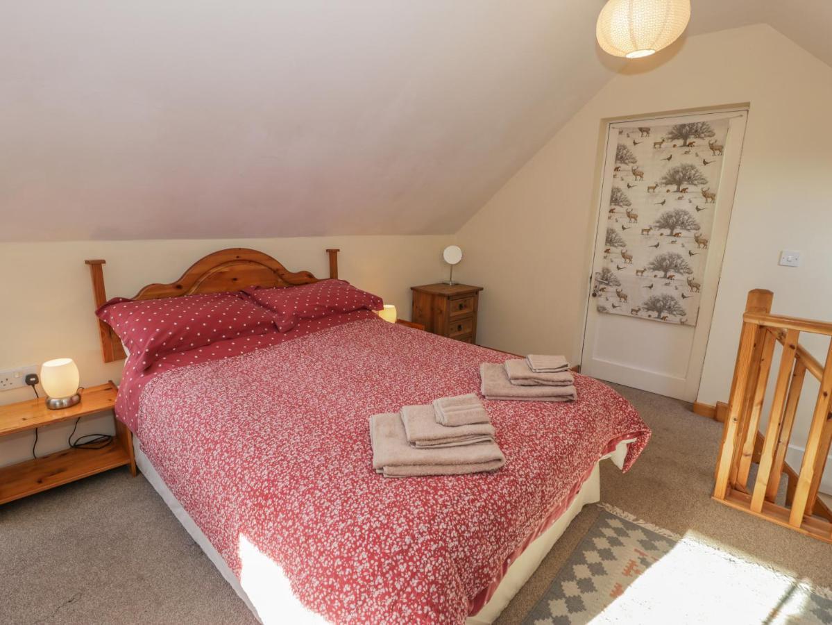 Bryn Melyn Artist'S Cottage Llanelltyd ภายนอก รูปภาพ